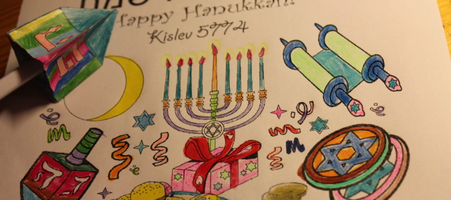 Preparing for Hanukkah: Colour your Hanukkah card & make you own holiday dreidel