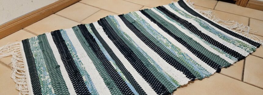 Handmade RAG RUG (kangastelgedel kootud kaltsuvaip) #20